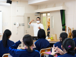 矢向中学校で職業講和をさせて頂きました